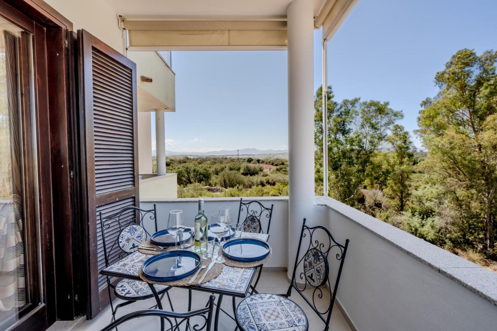 Luxury In Olbia, Terrazza & Cinema *