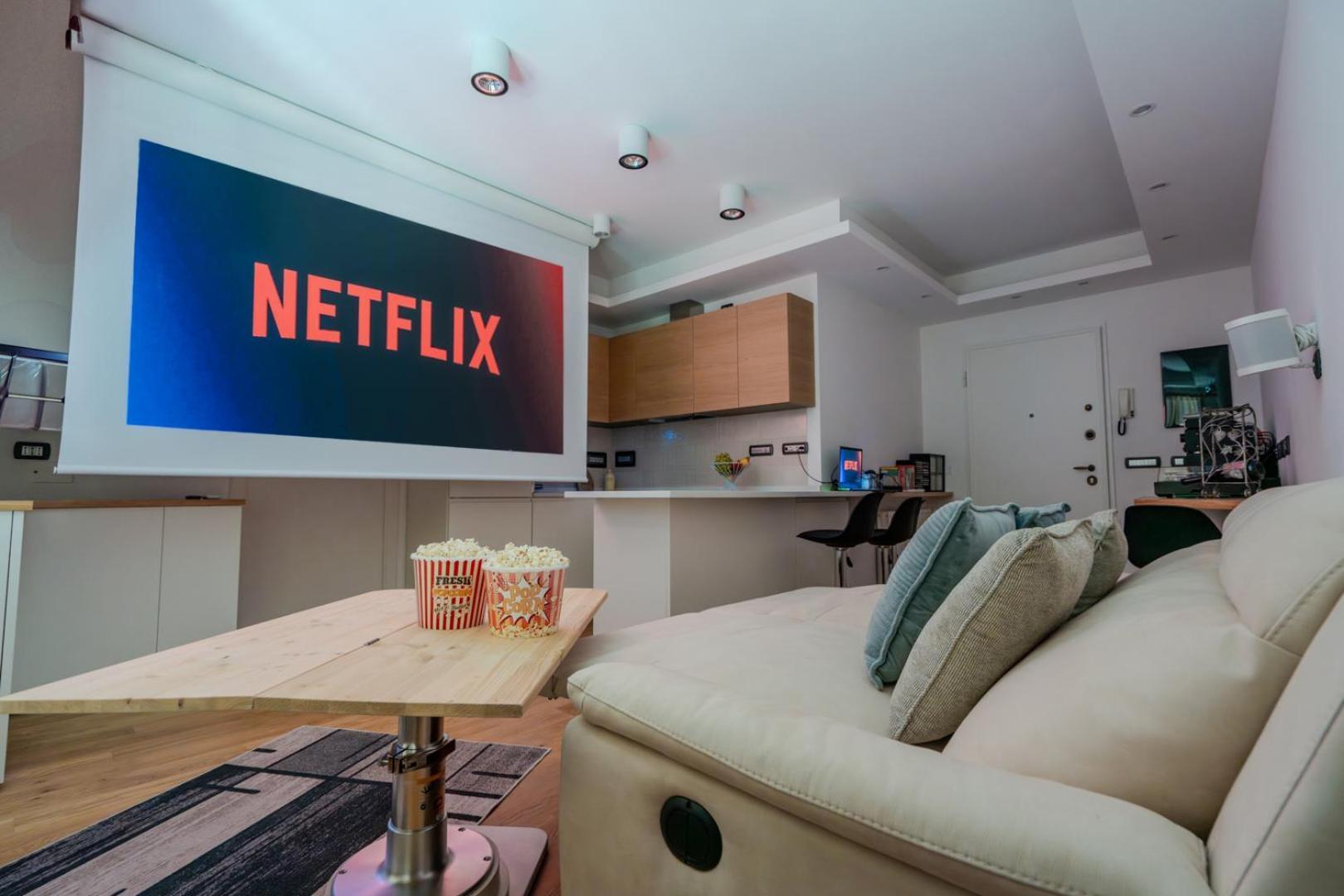 Luxury In Olbia, Terrazza & Cinema Apartment Olbia